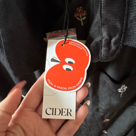 Cider Black Velvet Shirt Dress with Floral Embroidery Size S - Picture 4 of 7